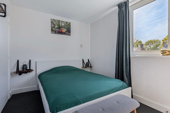 Photo 18 of Burgemeester Venemastraat 25