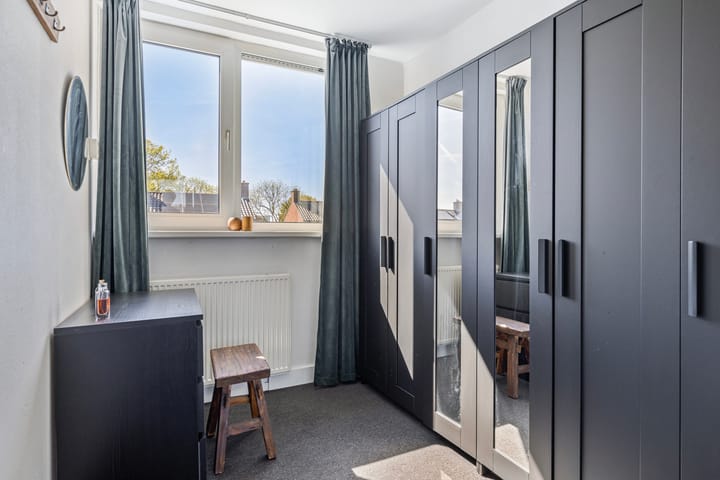 Photo 19 of Burgemeester Venemastraat 25