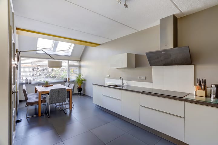 Foto 4 van Groen van Prinstererstraat 22