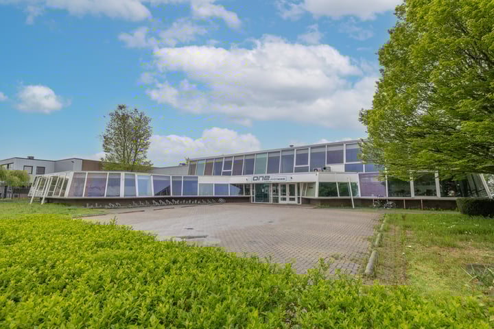 Hogeweyselaan 227, Weesp
