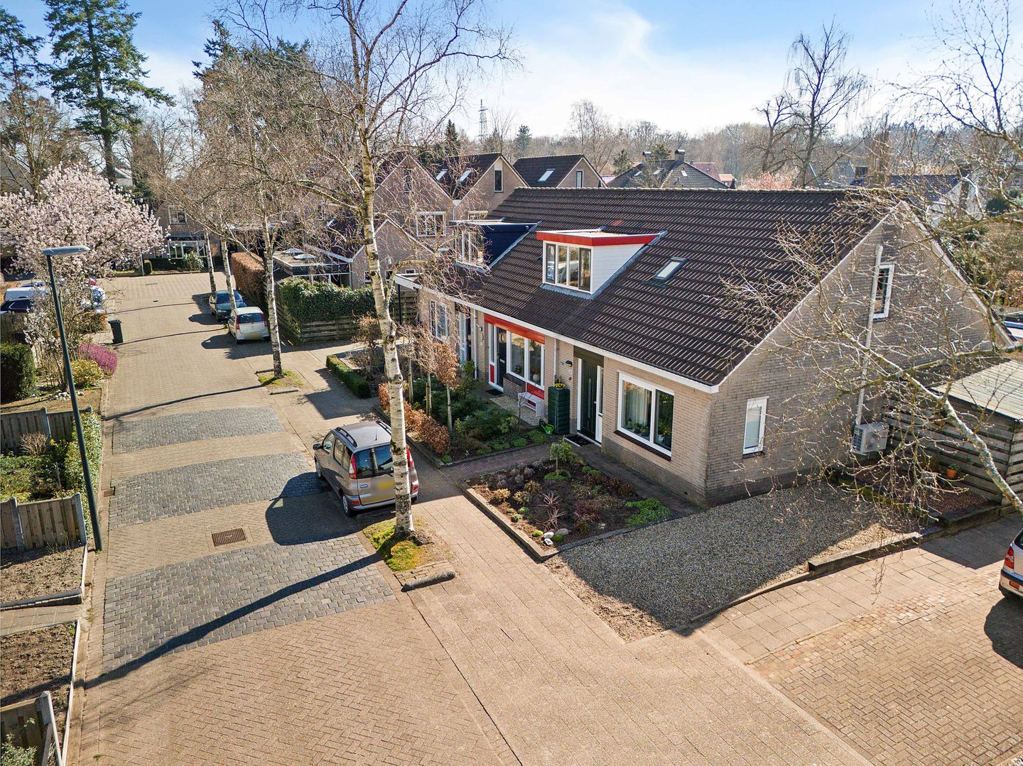 Foto 1 van Juffrouw Oosterweg 30