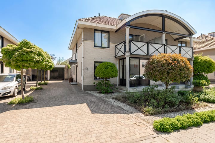 Foto 5 van Romulus 45