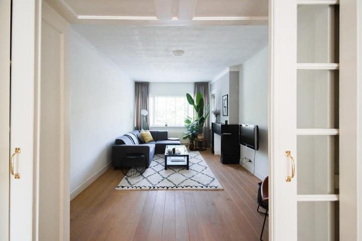 Photo 10 of Juliana van Stolberglaan 363