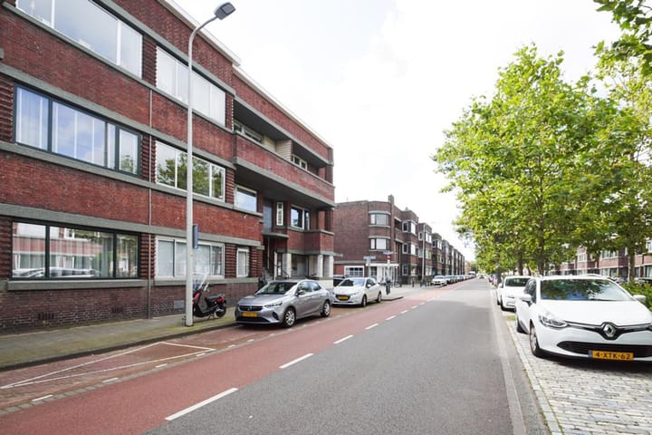 Photo 30 of Juliana van Stolberglaan 363