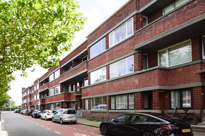 Photo 32 of Juliana van Stolberglaan 363