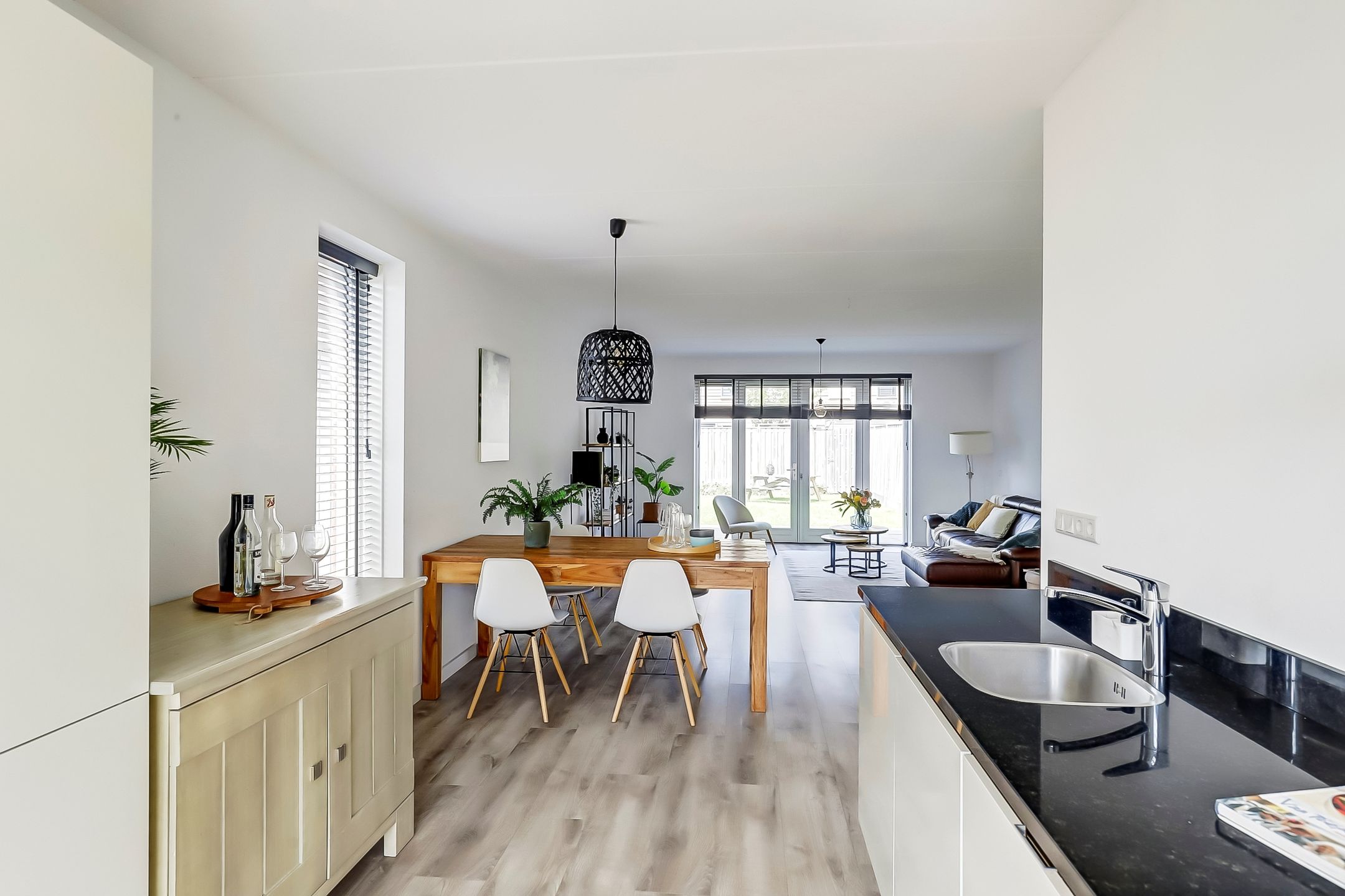 Photo 12 of De Vriendschap 42