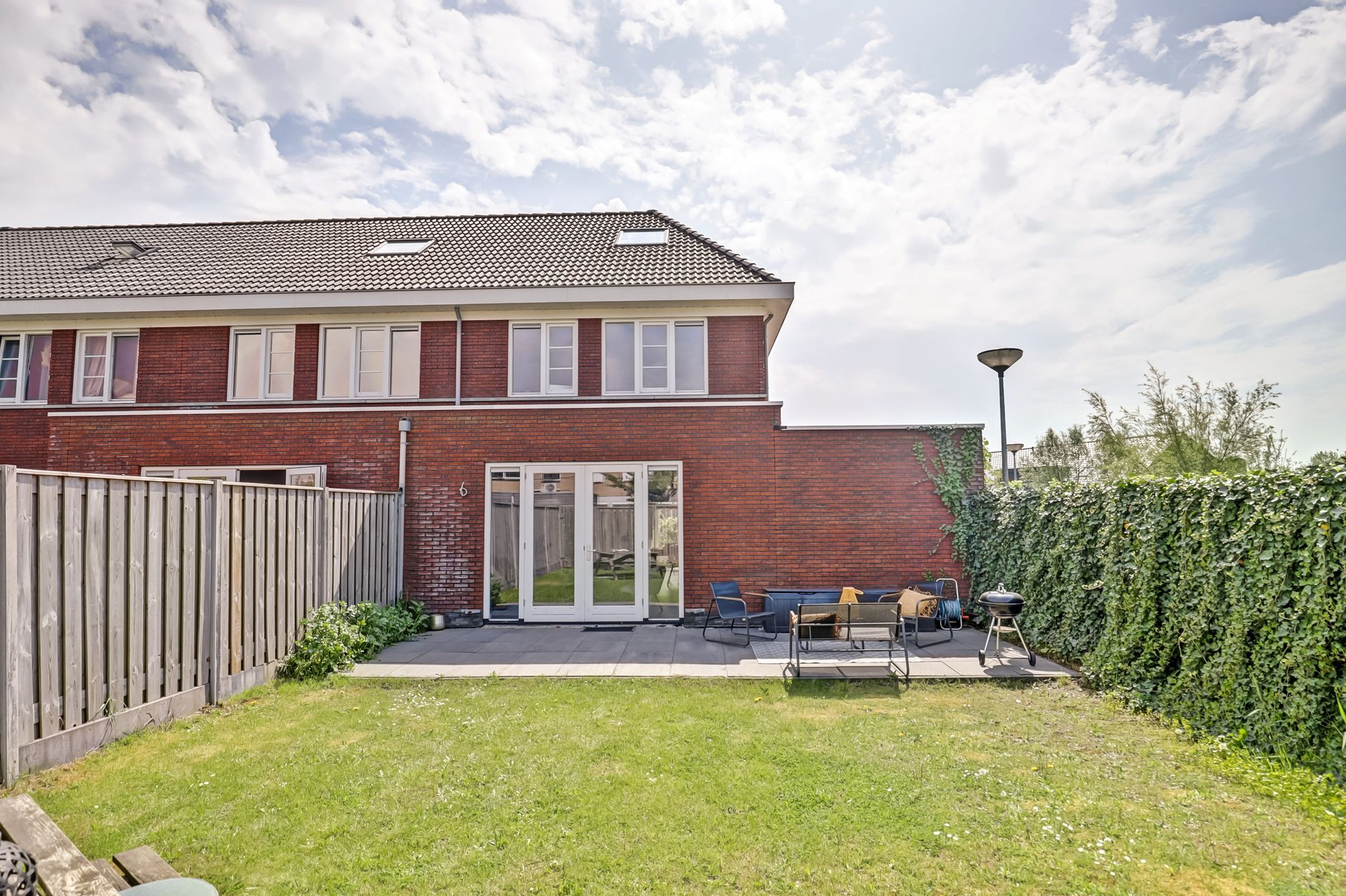 Photo 33 of De Vriendschap 42