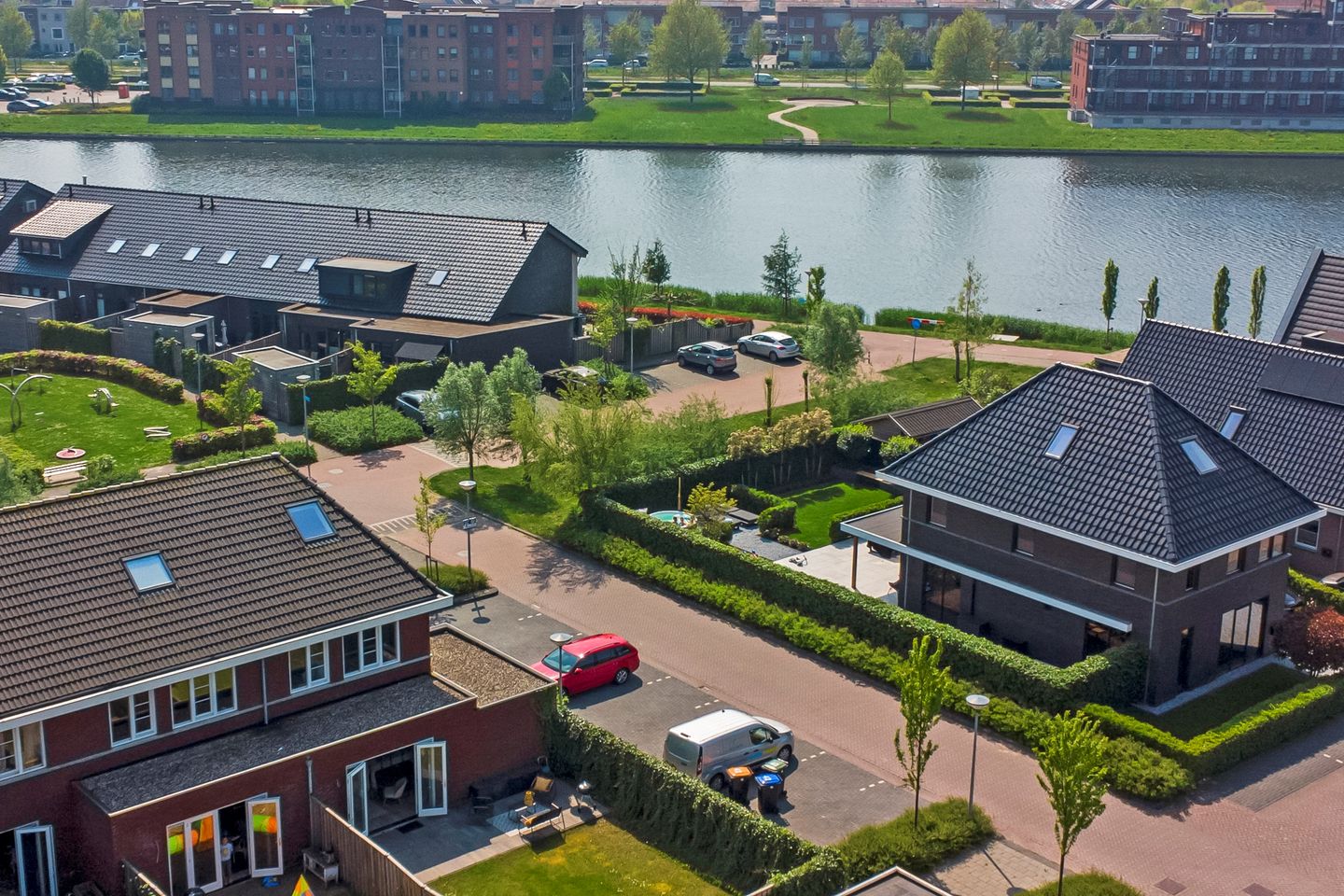 Photo 35 of De Vriendschap 42