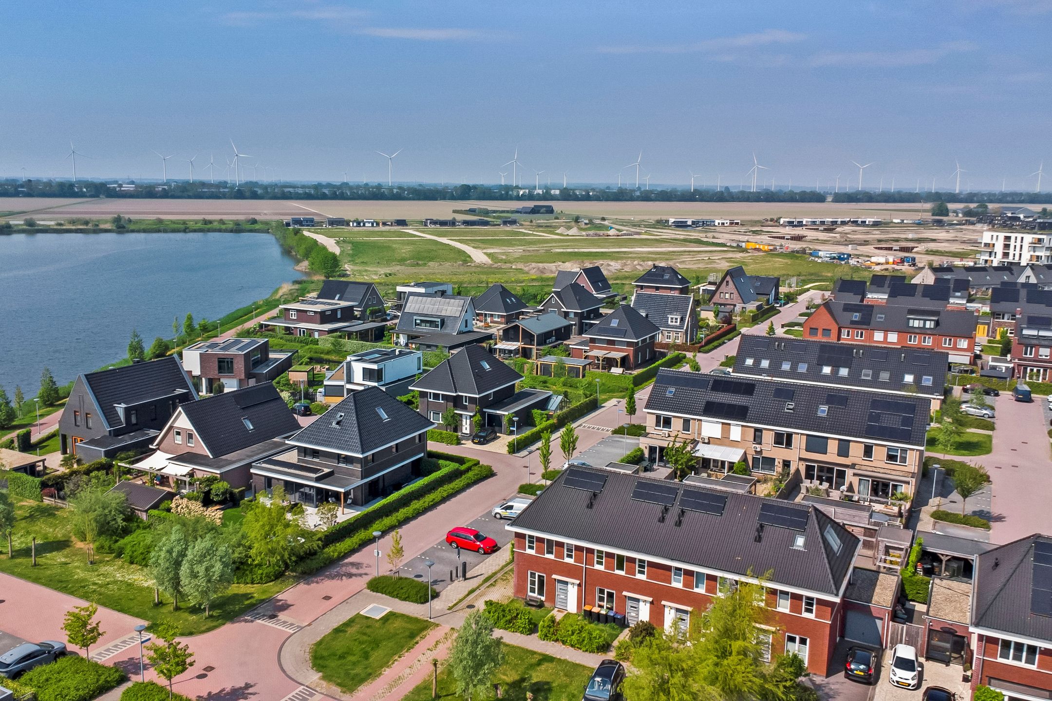 Photo 42 of De Vriendschap 42