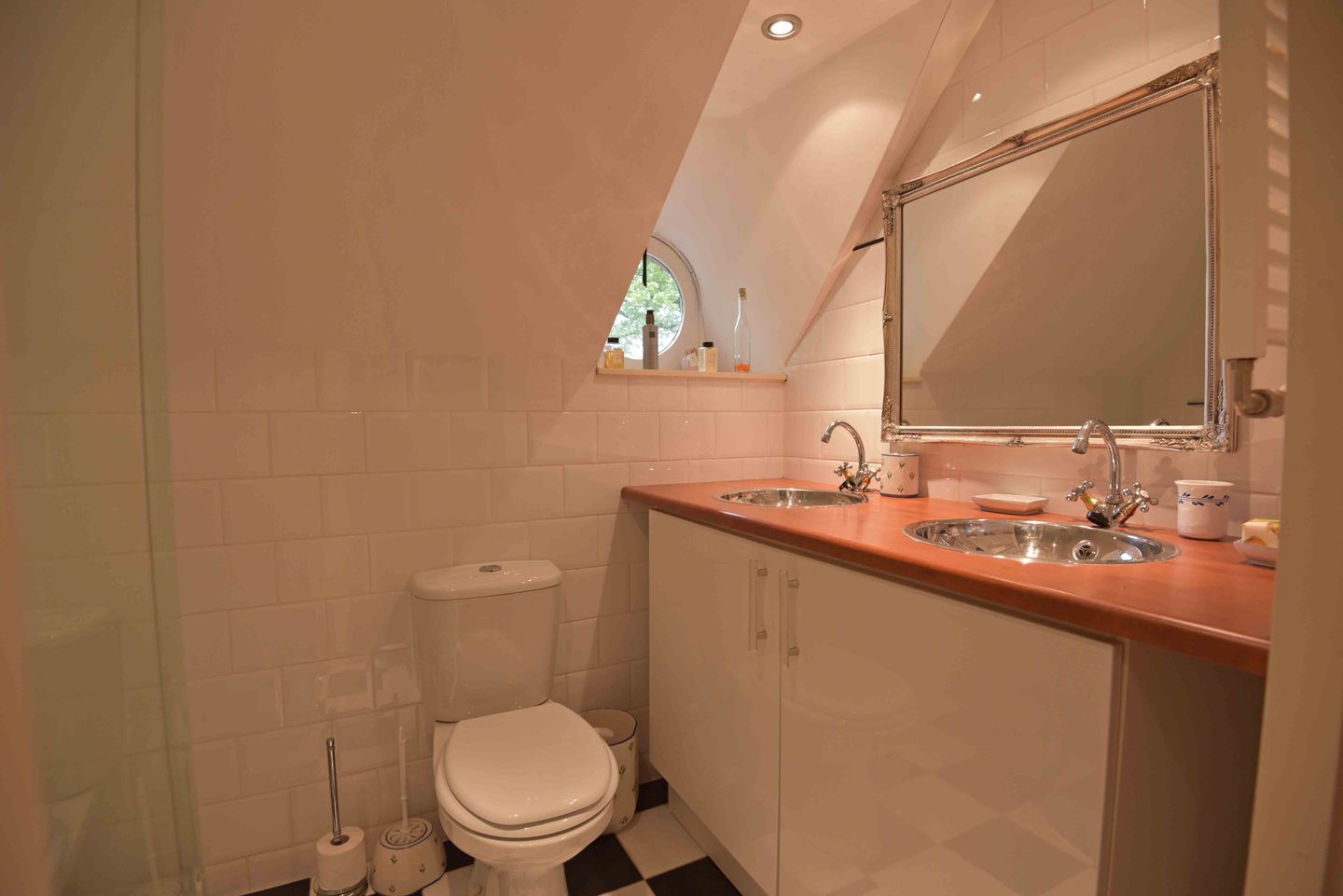 Foto 35 van Lohuizerweg 2