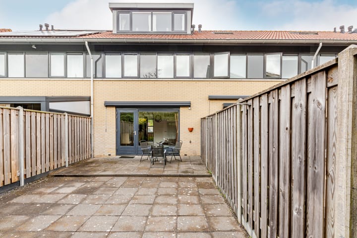 Foto 4 van Isadora Duncanweg 30