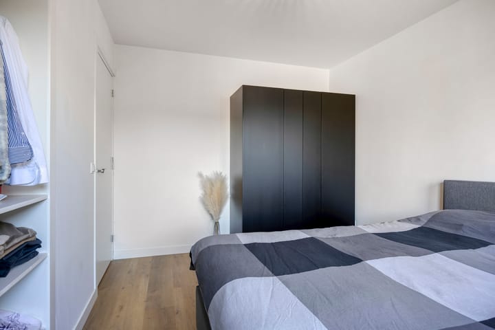 Foto 15 van Koornstraat 7-A