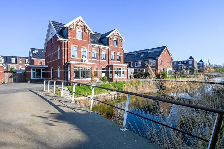 Foto 1 van Thomas Mannsingel 53