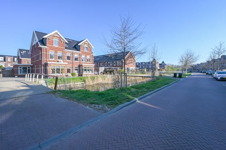 Foto 6 van Thomas Mannsingel 53