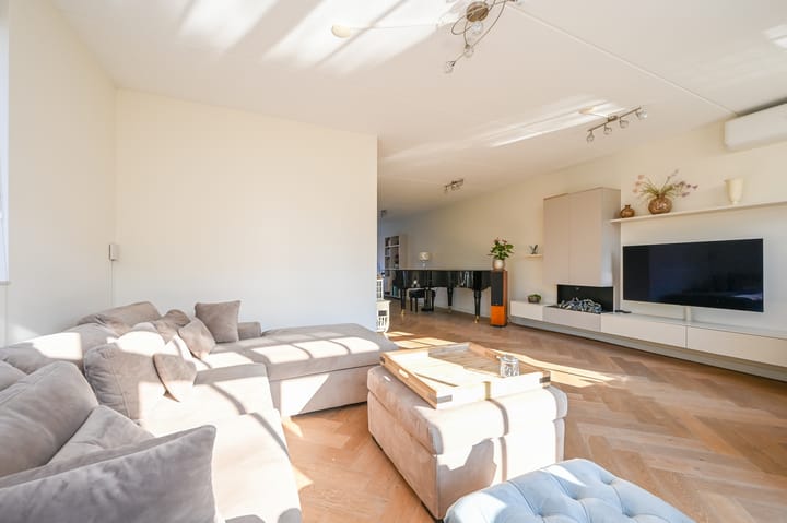 Foto 15 van Thomas Mannsingel 53