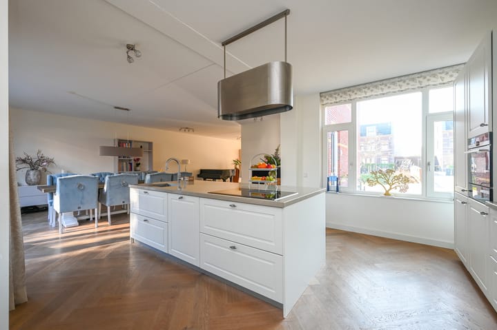 Foto 23 van Thomas Mannsingel 53