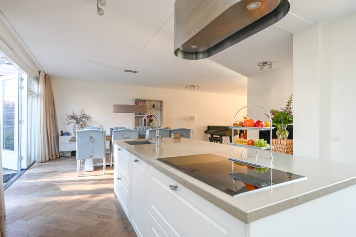 Foto 24 van Thomas Mannsingel 53