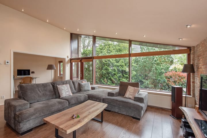 Foto 12 van Koolmeeslaan 1