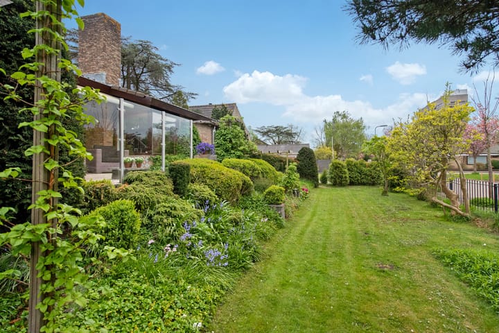 Foto 29 van Koolmeeslaan 1