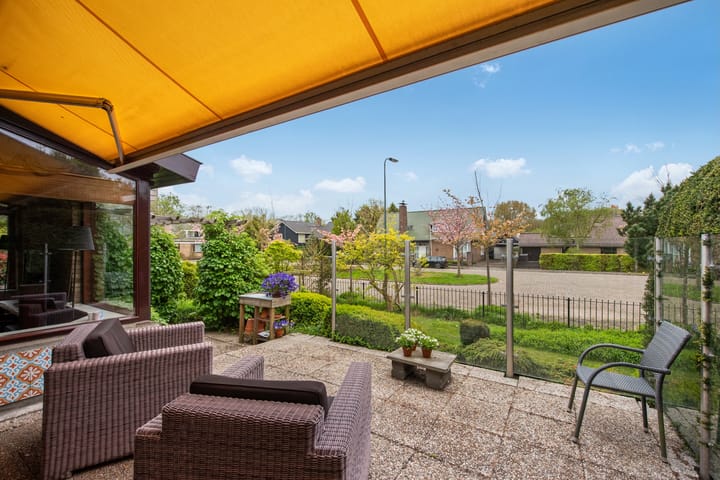 Foto 35 van Koolmeeslaan 1