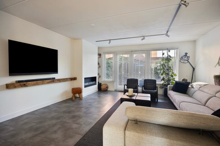 Foto 8 van Valeriaan 82