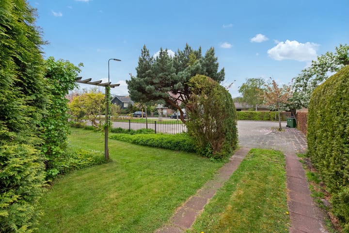 Foto 47 van Koolmeeslaan 1