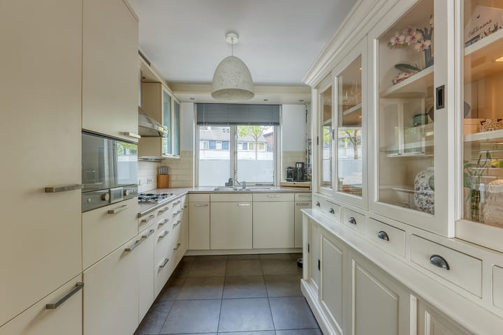 Foto 2 van Tinnegieter 6