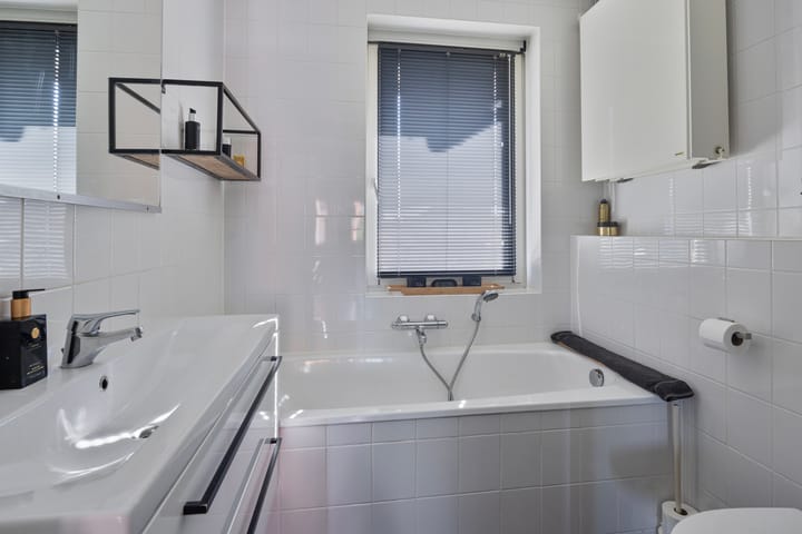 Foto 26 van Valeriaan 82