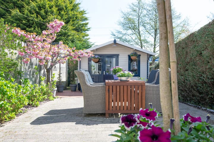 Foto 17 van Van 't Hoffstraat 14