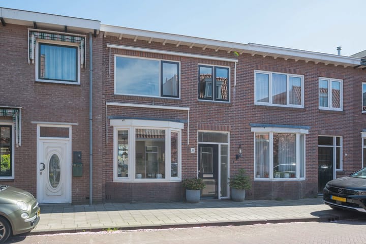 Foto 33 van Van 't Hoffstraat 14