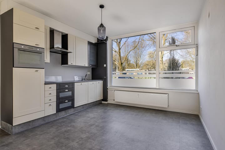 Foto 12 van Mahlerstraat 248