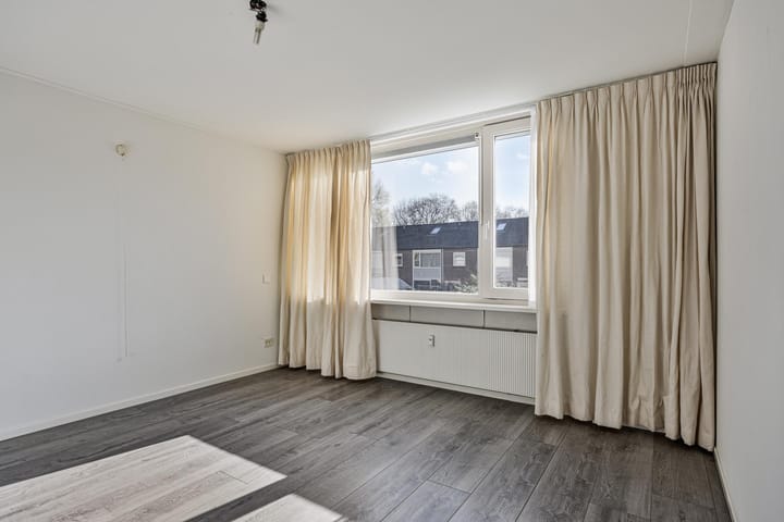 Foto 15 van Mahlerstraat 248