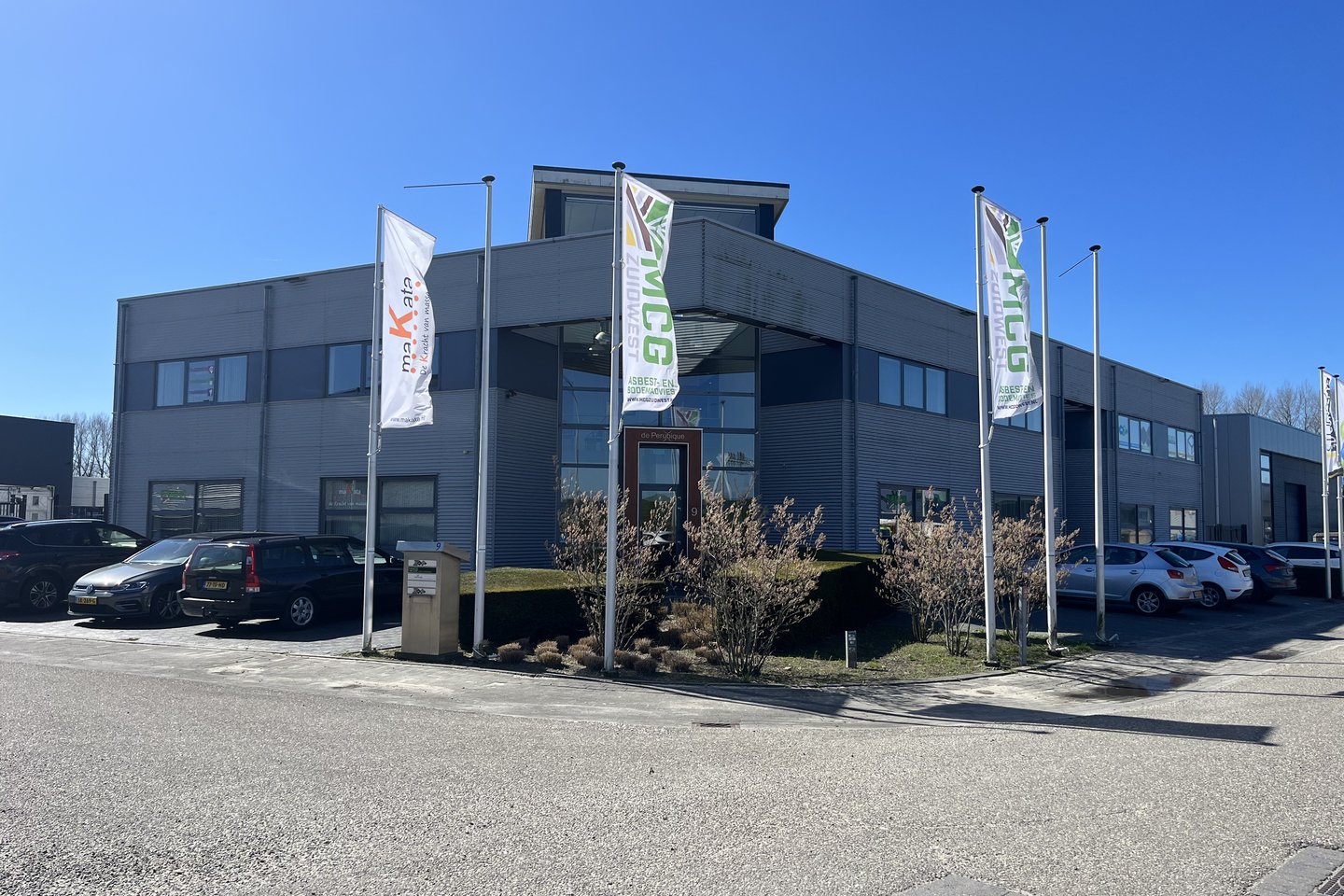 Bekijk foto 1 van Schouwersweg 9