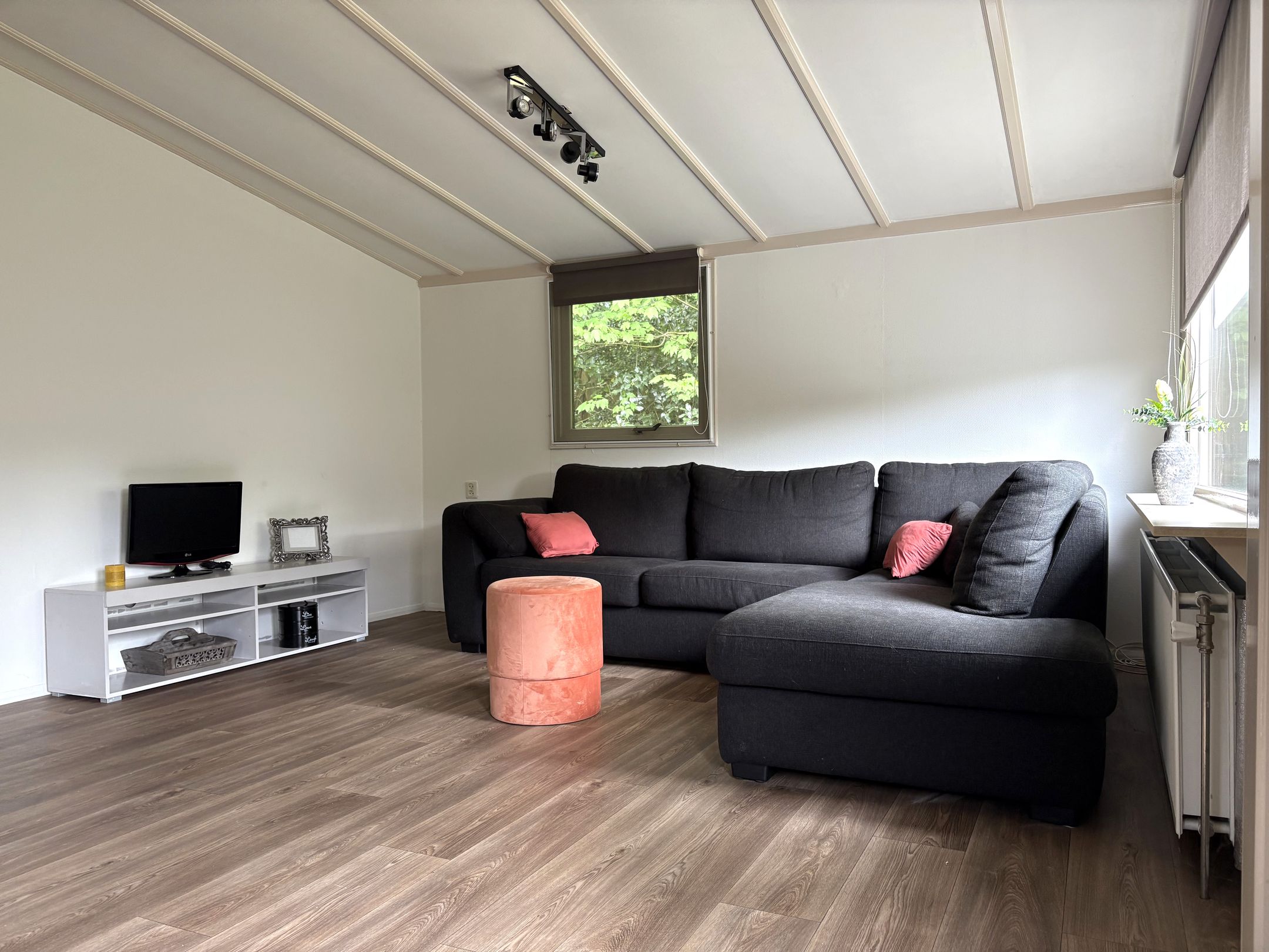 Foto 9 van Eerste Kruishaarseweg 9-24