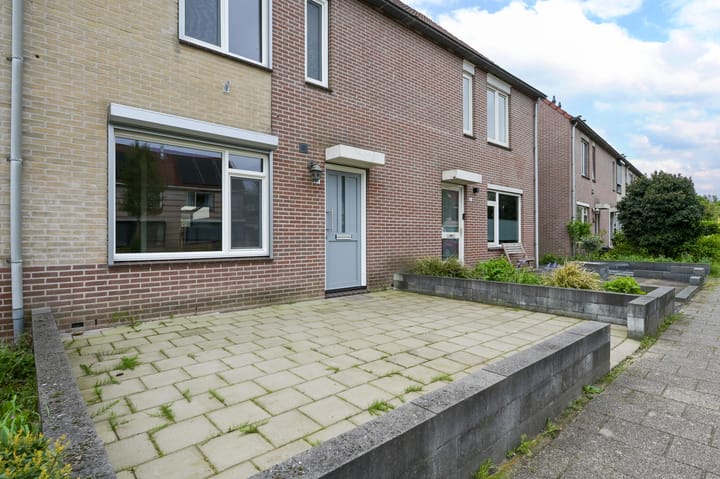 Photo 42 of Egelantier 41