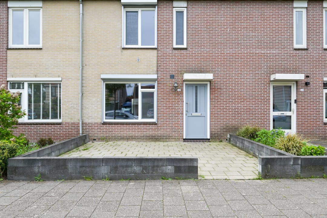 Photo 46 of Egelantier 41