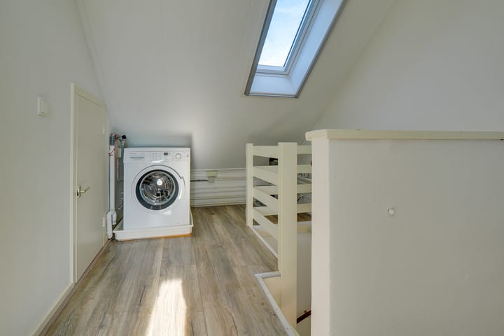 Foto 36 van Albert Schweitzerlaan 41