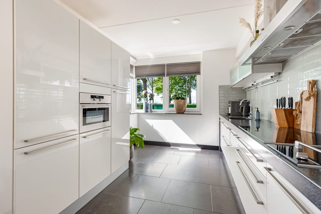 Foto 23 van Burgemeester Folkertslaan 47