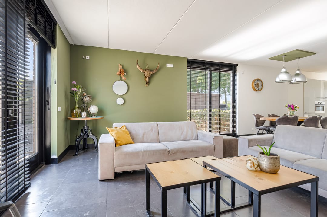 Foto 16 van Burgemeester Folkertslaan 47