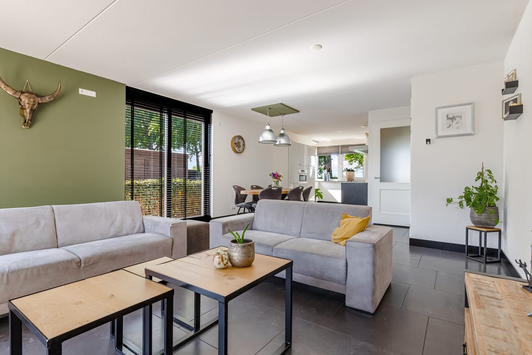 Foto 17 van Burgemeester Folkertslaan 47