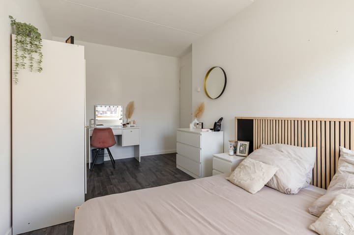 Foto 30 van Burgemeester Folkertslaan 47