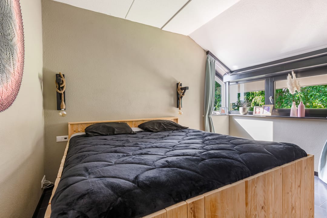 Foto 43 van Burgemeester Folkertslaan 47