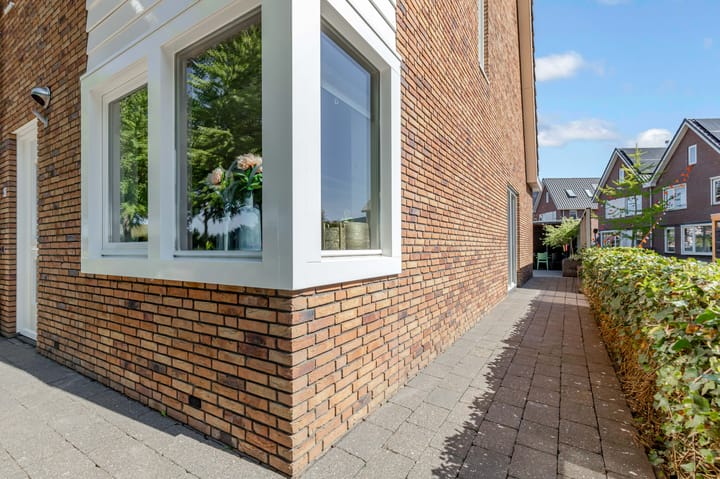 Foto 59 van Burgemeester Folkertslaan 47