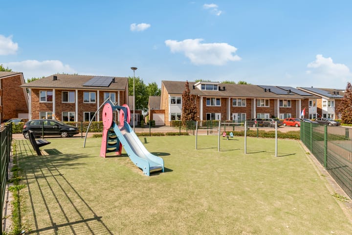 Foto 65 van Burgemeester Folkertslaan 47