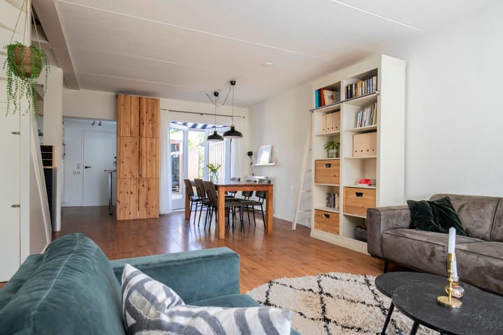 Foto 9 van Jan van Dieststraat 21