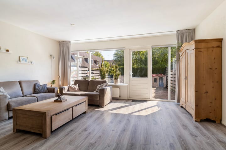 Photo 21 of Jan Piebengawei 6