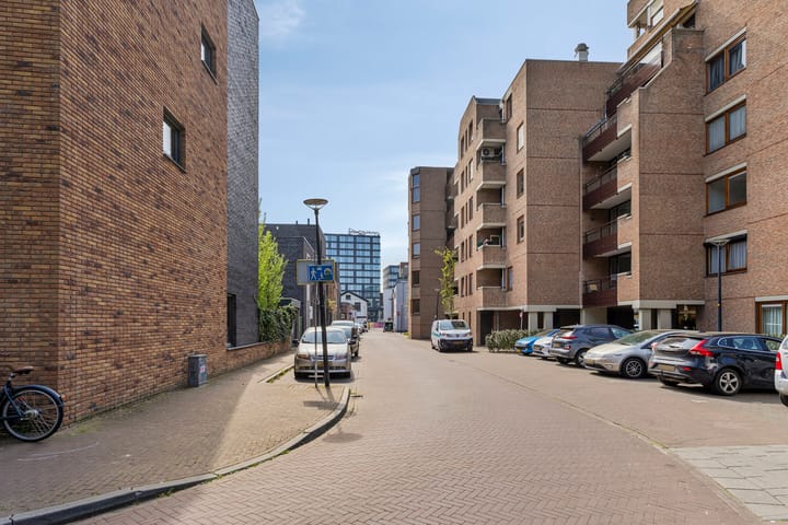 Foto 21 van Oltmansstraat 48