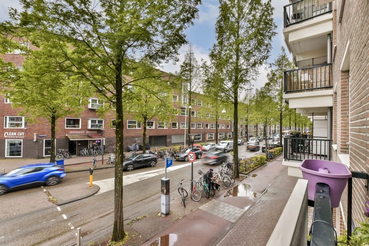 Foto 9 van Molukkenstraat 497