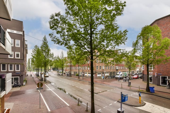 Foto 16 van Molukkenstraat 497