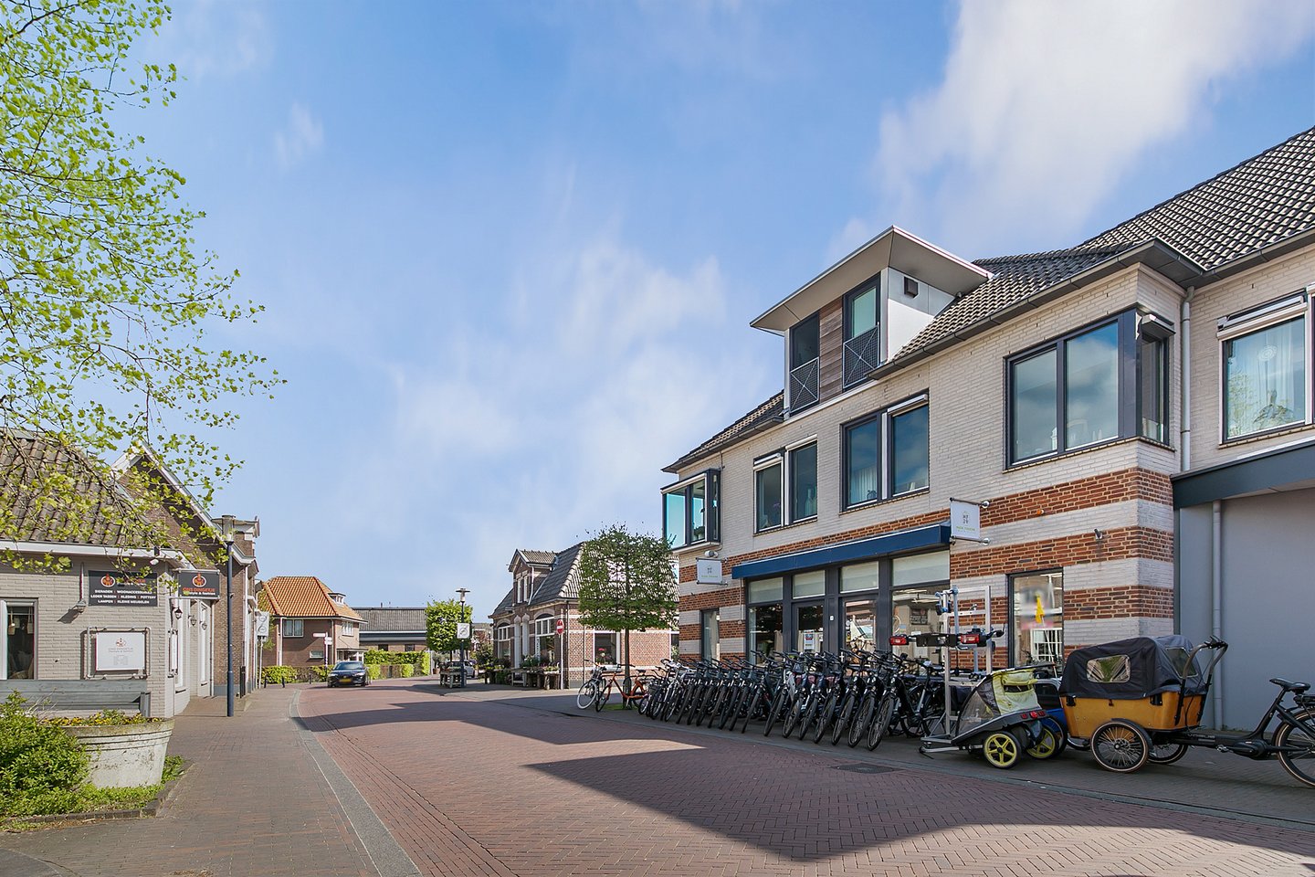 View photo 3 of Dorpsstraat 31